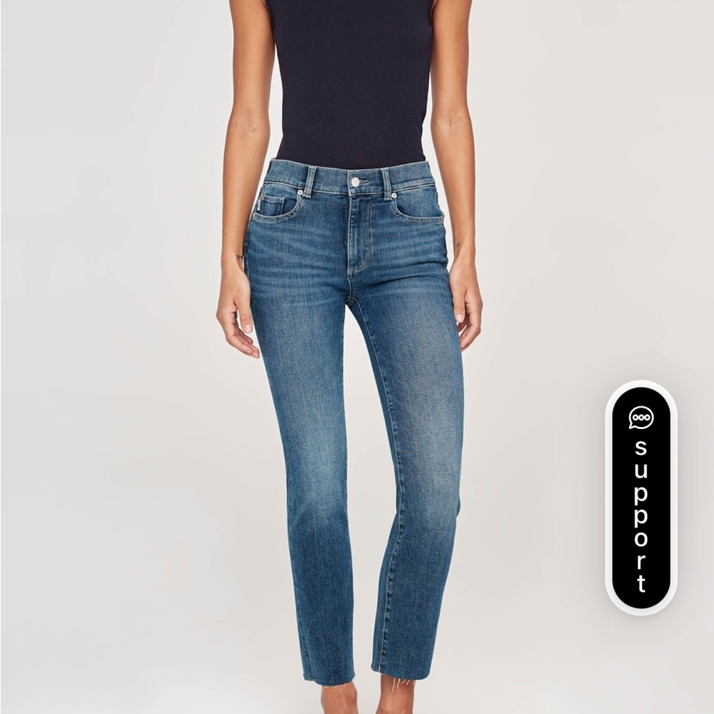 DL1961 Mara Straight Mid Rise Intasculpt Ankle Jeans in Chancery